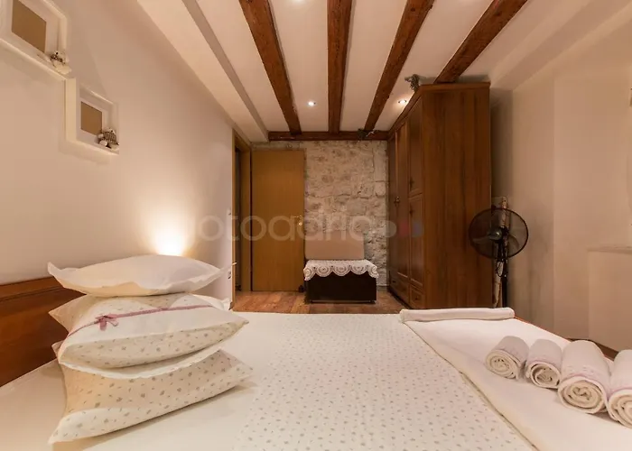 Old Town Jadre Apartament *