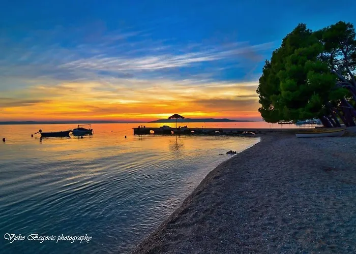 Old Town Jadre Апартаменти