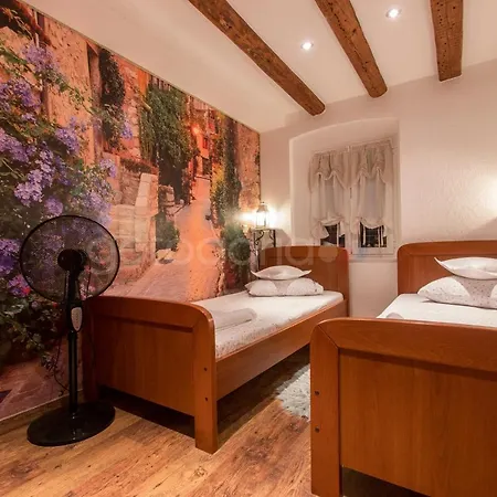 Old Town Jadre מאקרסקה